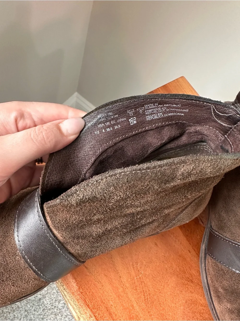 UGG rugged elegance